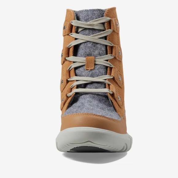 Sorel Explorer Next Joan Waterproof Boot {Tawny Buff/Moonstone} 8.5 - Picture 4 of 11